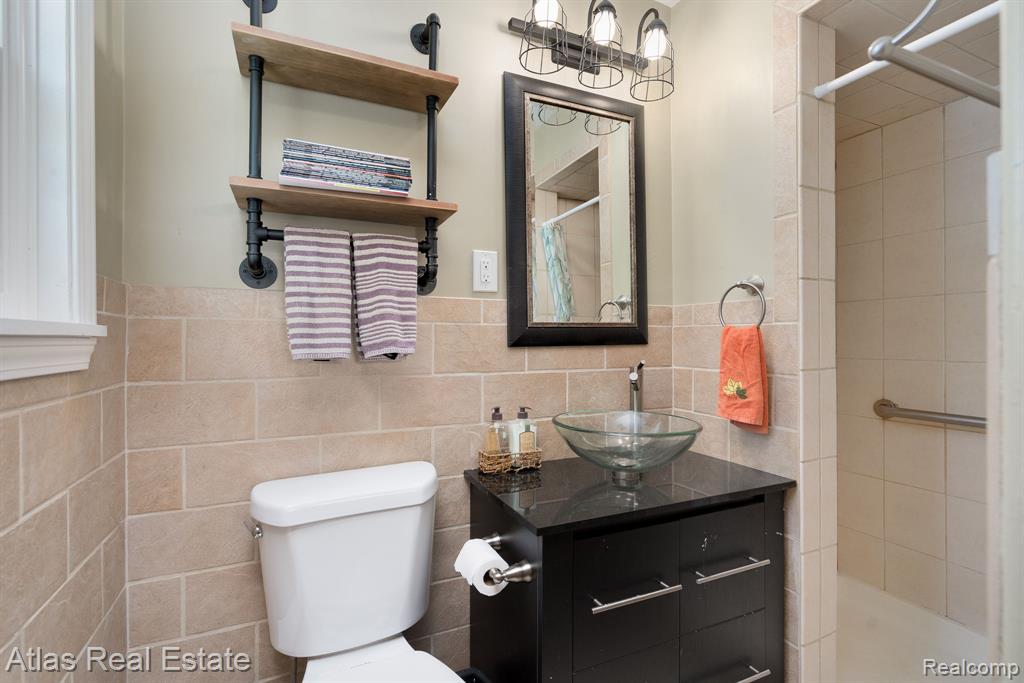 4111 S State Road, Davison, MI 48423 — Photo 30