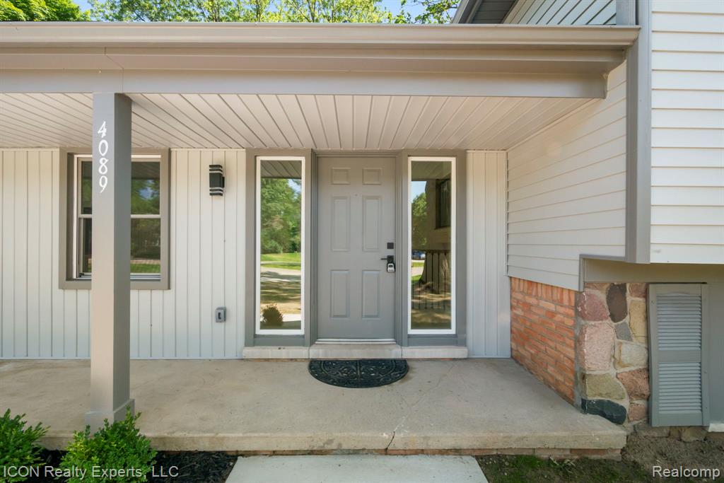 4089 Aberdeen Court, West Bloomfield, MI 48323 — Photo 41