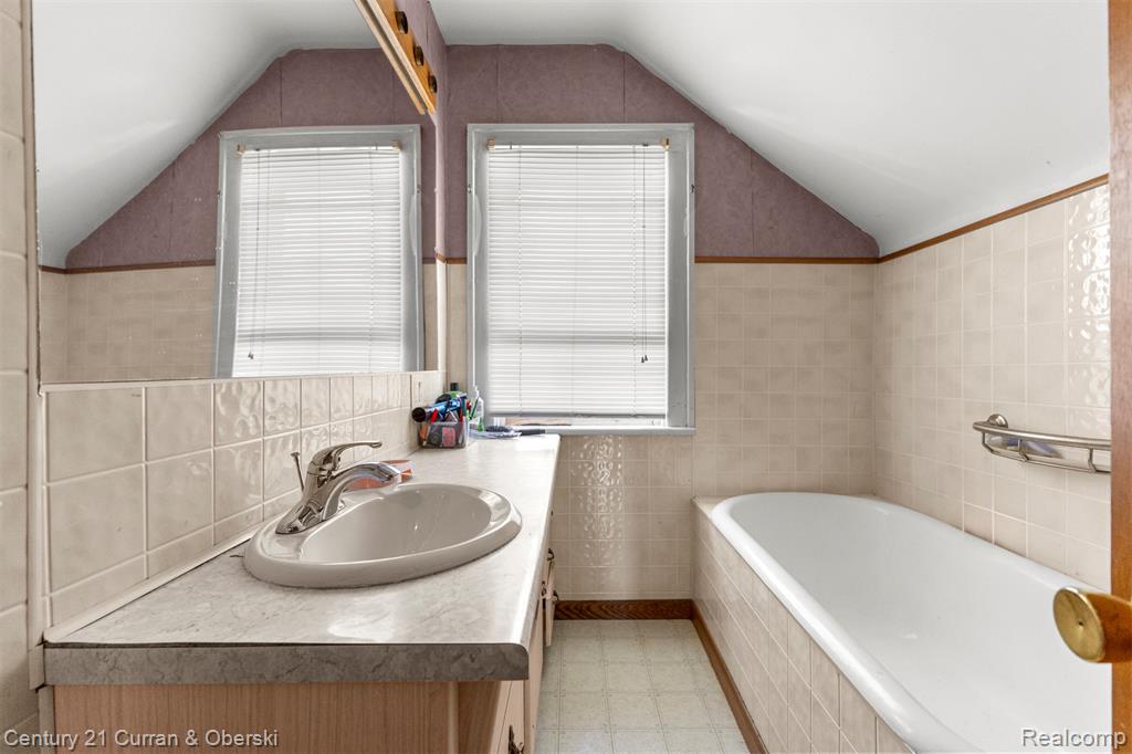 919 Harrison Street, Monroe, MI 48161 — Photo 13