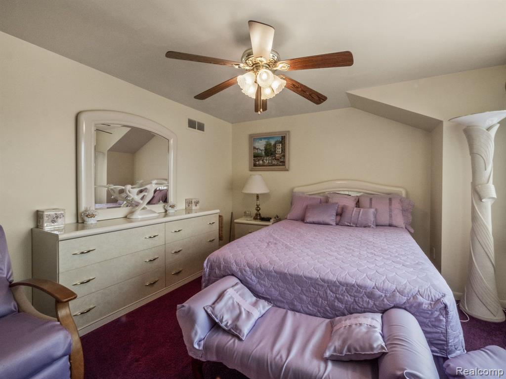 6341 LAURENTIAN, Flint, MI 48532 — Photo 11