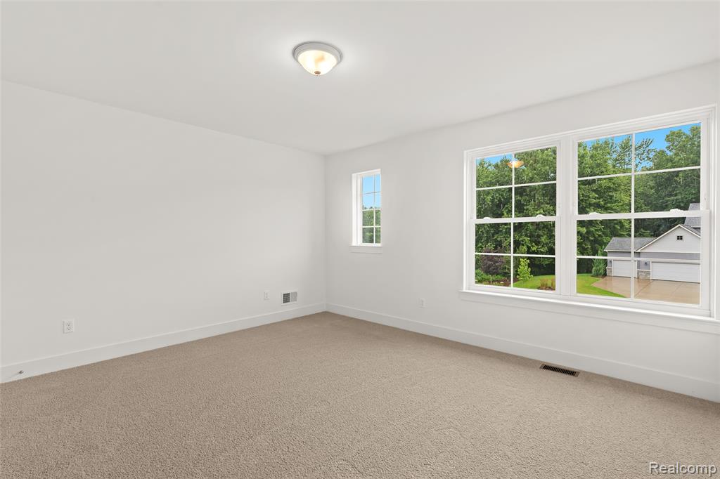 1487 ST JAMES Boulevard, Ann Arbor, MI 48108 — Photo 30