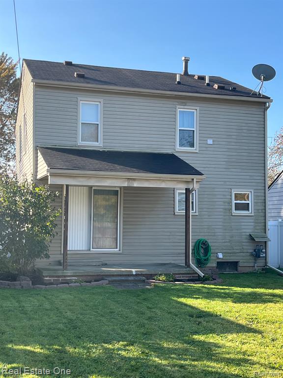 660 SAINT JOHNS Street, Wyandotte, MI 48192 — Photo 34