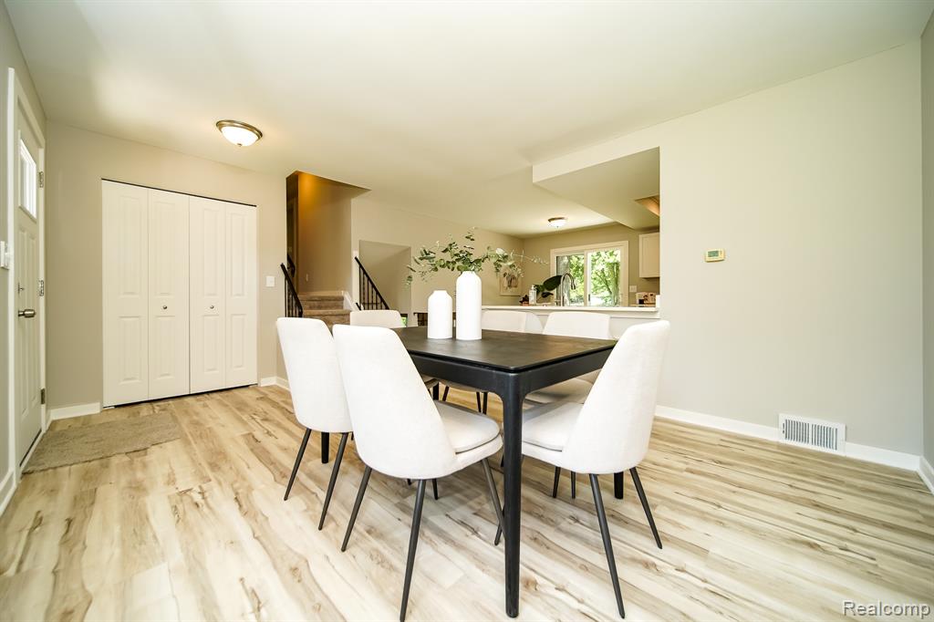 48297 Mallard Drive, New Baltimore, MI 48047 — Photo 13