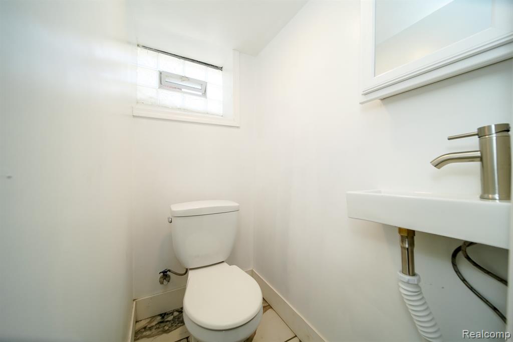 243 Newport Street, Detroit, MI 48215 — Photo 62