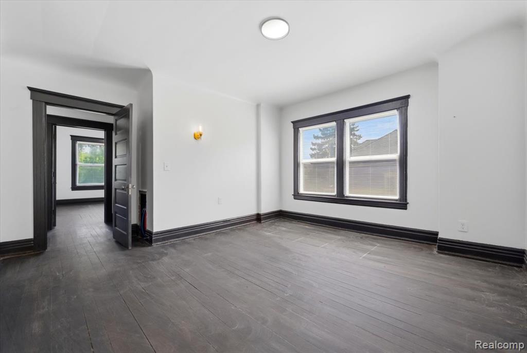 285 Owen Street, Detroit, MI 48202 — Photo 31