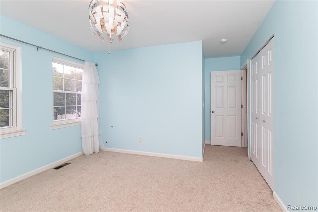 41975 Cherry Hill Road, Novi, MI — Photo 21