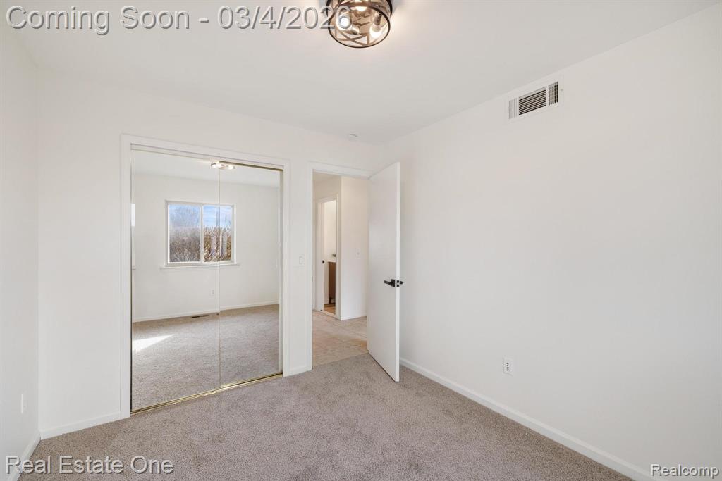41146 Justin Drive, Clinton Twp, MI 48038 — Photo 21