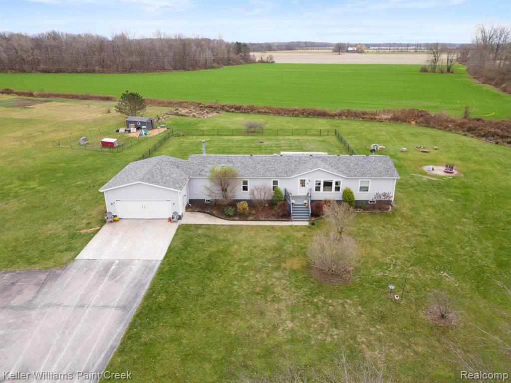 9255 LAMBS Road, Wales, MI — Photo 2