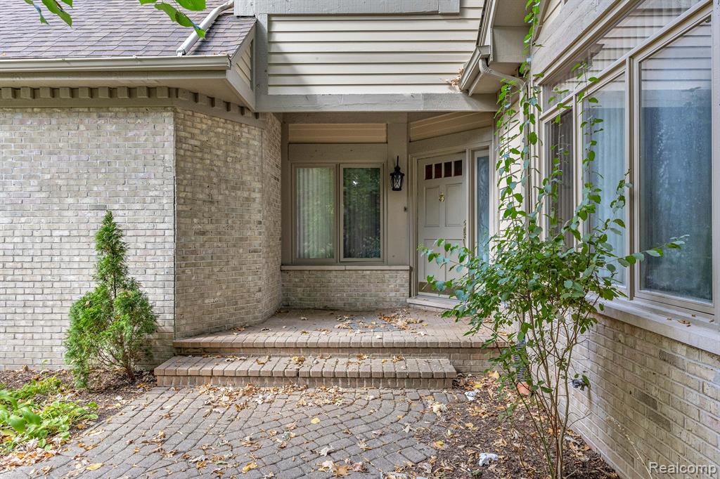 4 LEMINGTON, Dearborn, MI 48126 — Photo 10
