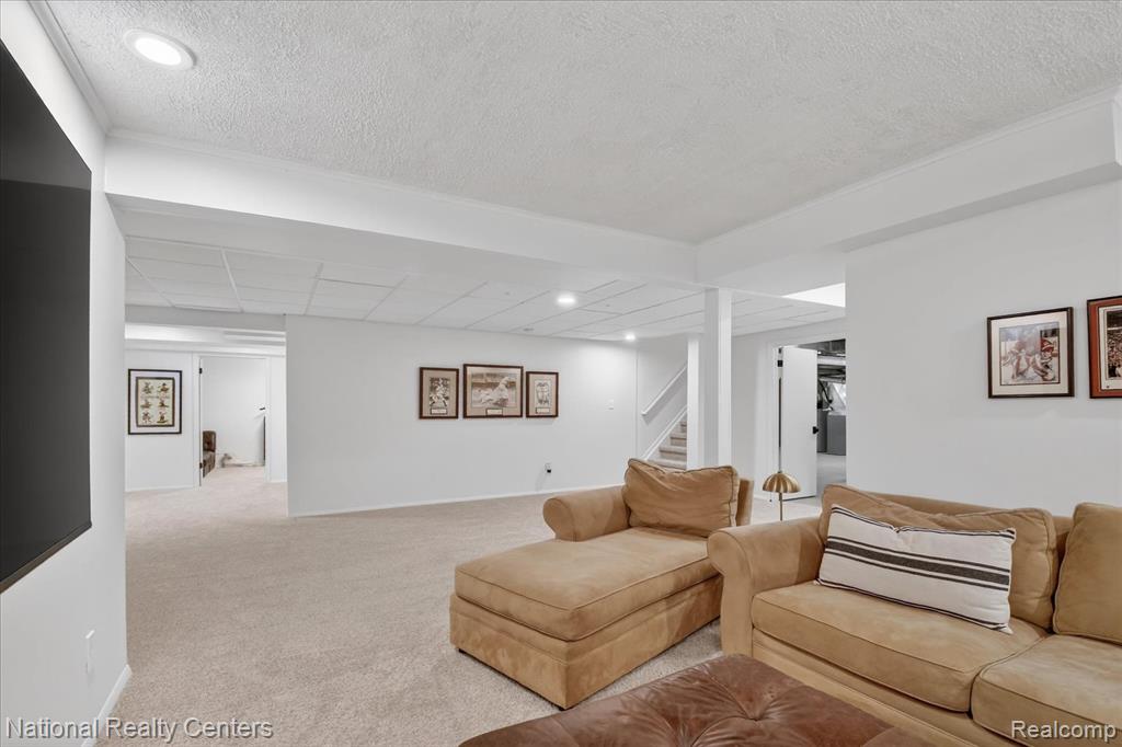 54366 Royal Troon Drive, South Lyon, MI 48178 — Photo 34