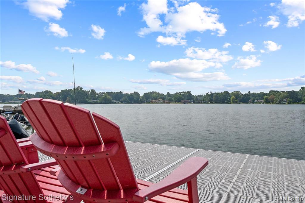 415 HILLWOOD, White Lake, MI 48383 — Photo 30