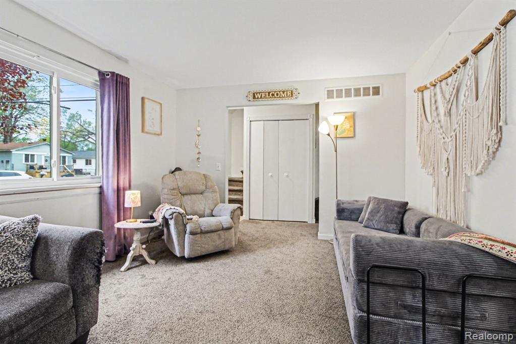 8732 Fremont Street, Westland, MI — Photo 5
