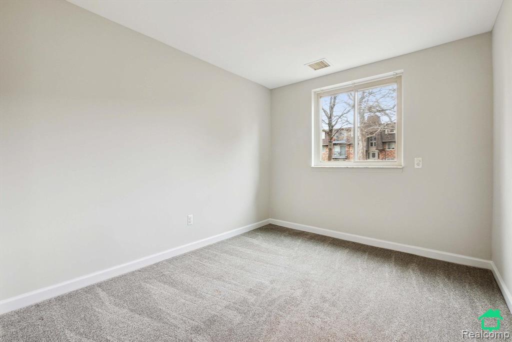 412 Riviera Drive, Saint Clair Shores, MI 48080 — Photo 24