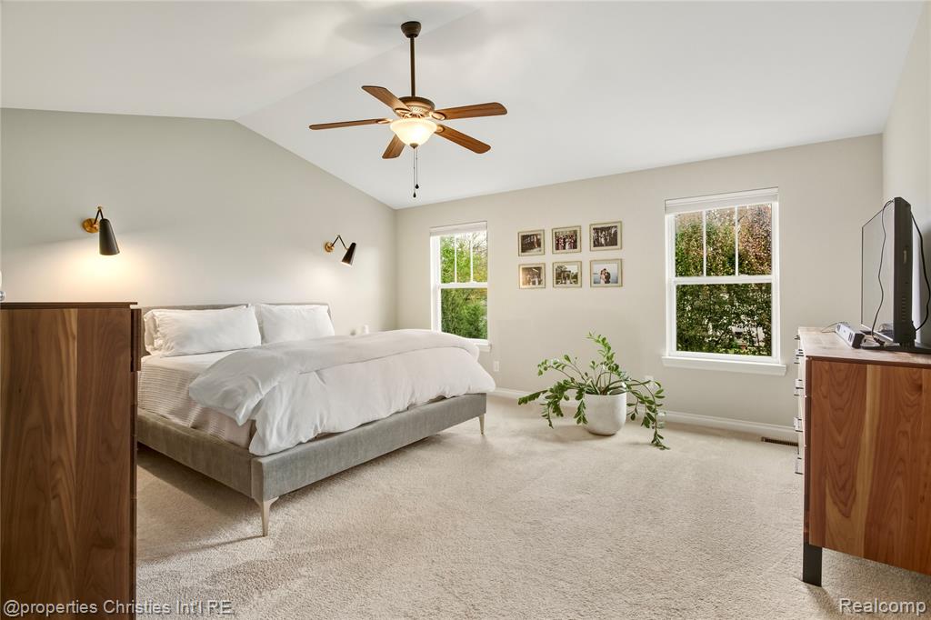 9024 Elmhurst Avenue, Plymouth, MI 48170 — Photo 35