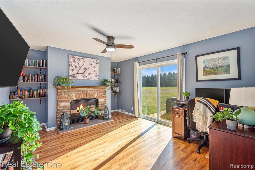 1074 Deer Valley Valley, Manchester, MI 48158 — Photo 10