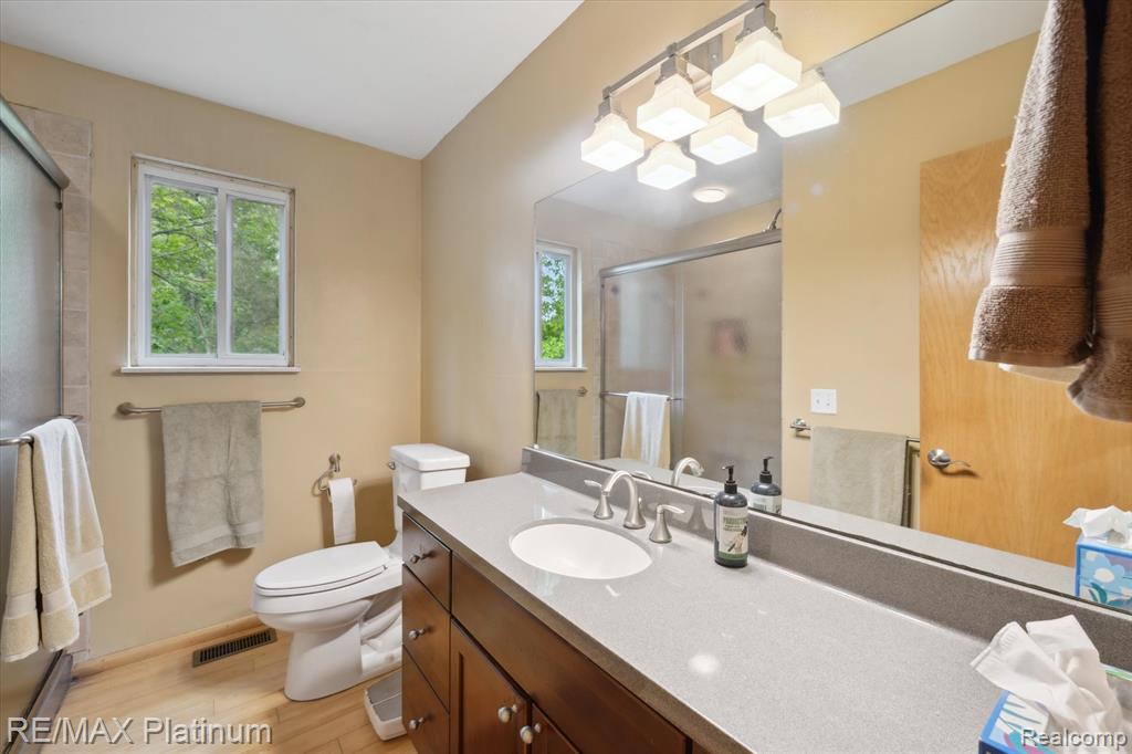 11520 WEIMAN Drive, Pinckney, MI 48169 — Photo 10