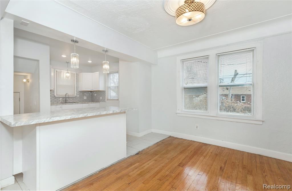 9555 Coyle Street, Detroit, MI 48227 — Photo 5