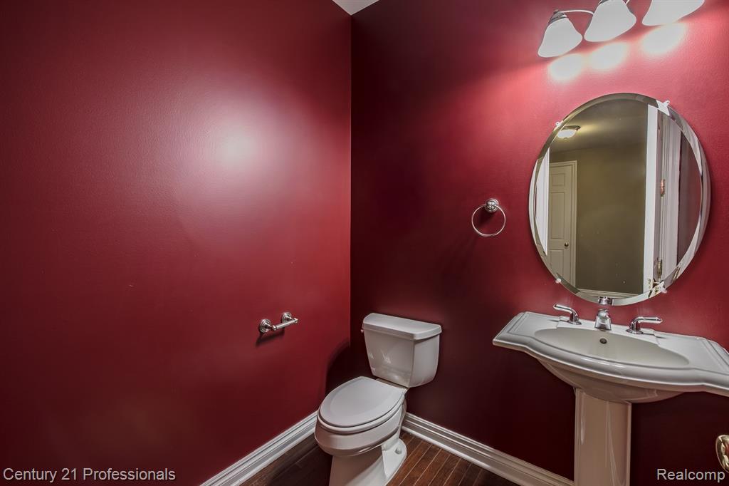 6410 Enclave Drive, Clarkston, MI 48348 — Photo 30