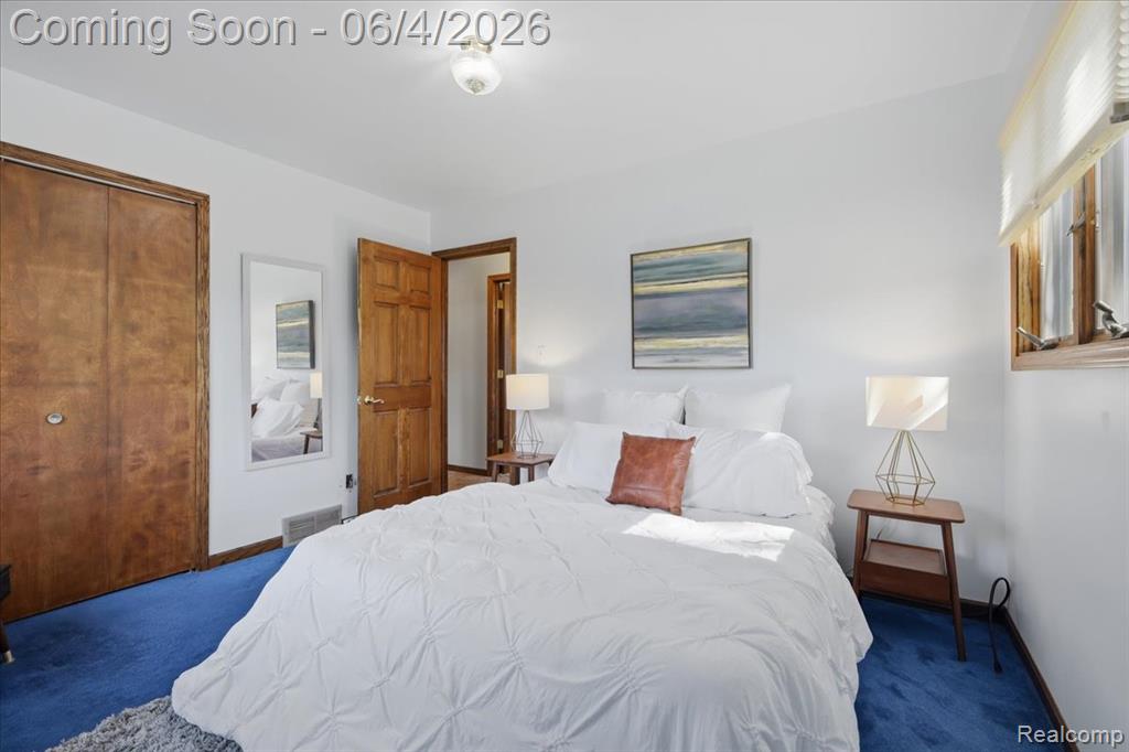 725 Deerpath Court, Ortonville, MI 48462 — Photo 53