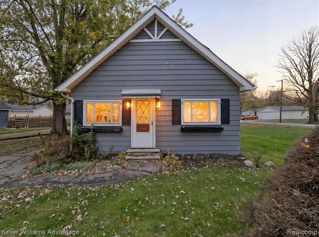 4777 Elm Street, Newport, MI 48166 — front exterior