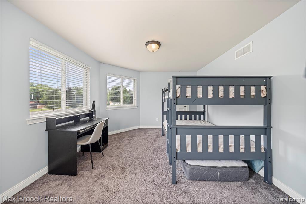 5142 Trailwood Lane, Warren, MI 48092 — Photo 22