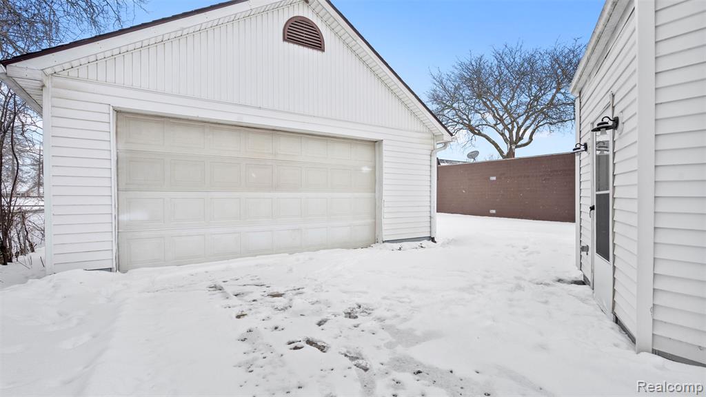 32308 Church Street, Rockwood, MI — Photo 25