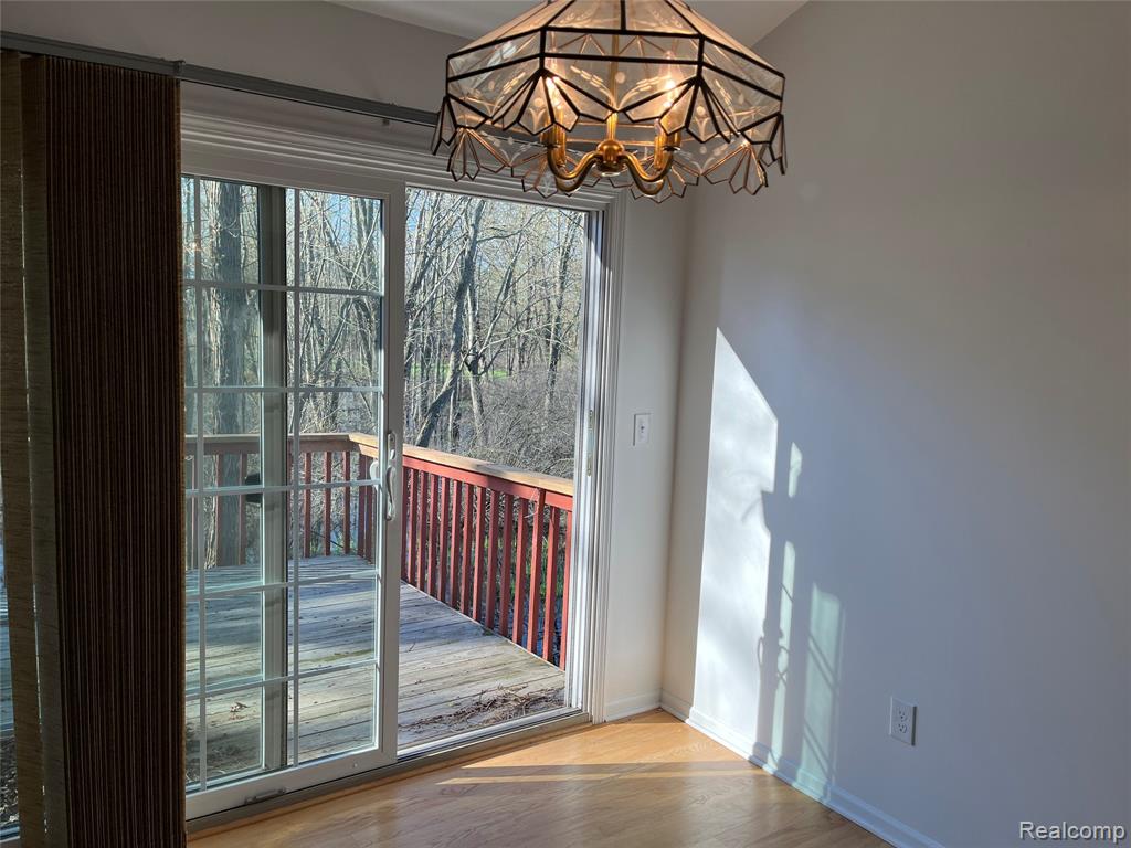 6768 Tanglewood, Waterford, MI 48327 — Photo 3