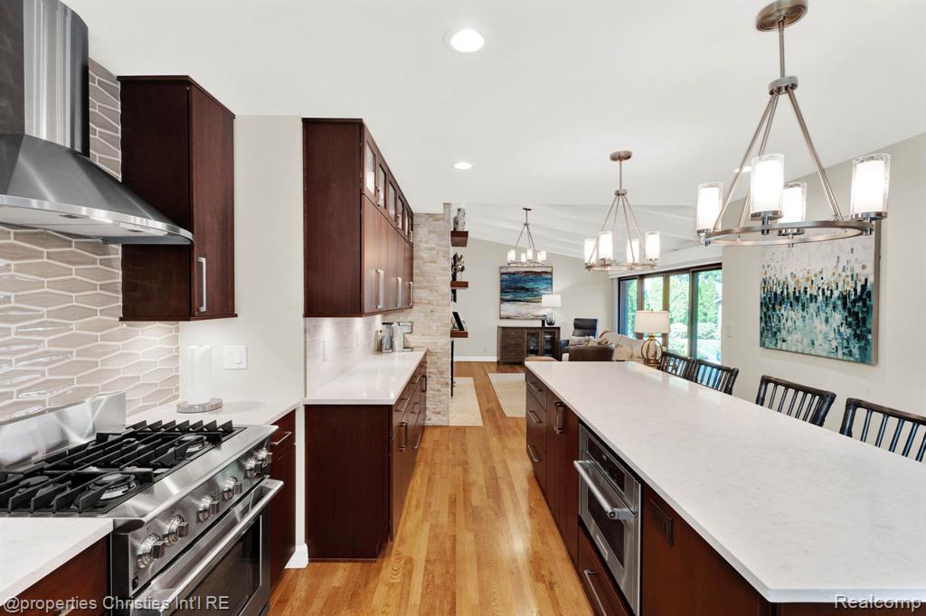 19418 Warwick Street, Beverly Hills, MI 48025 — Photo 18