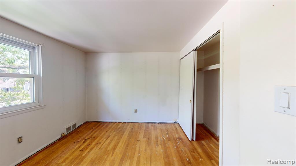 4123 Mildred Street, Wayne, MI 48184 — Photo 11