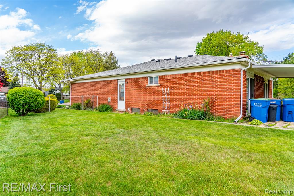 31308 Jay Drive, Warren, MI 48093 — Photo 15