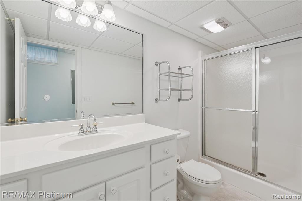 8230 Sawgrass Trail, Grand Blanc, MI 48439 — Photo 32