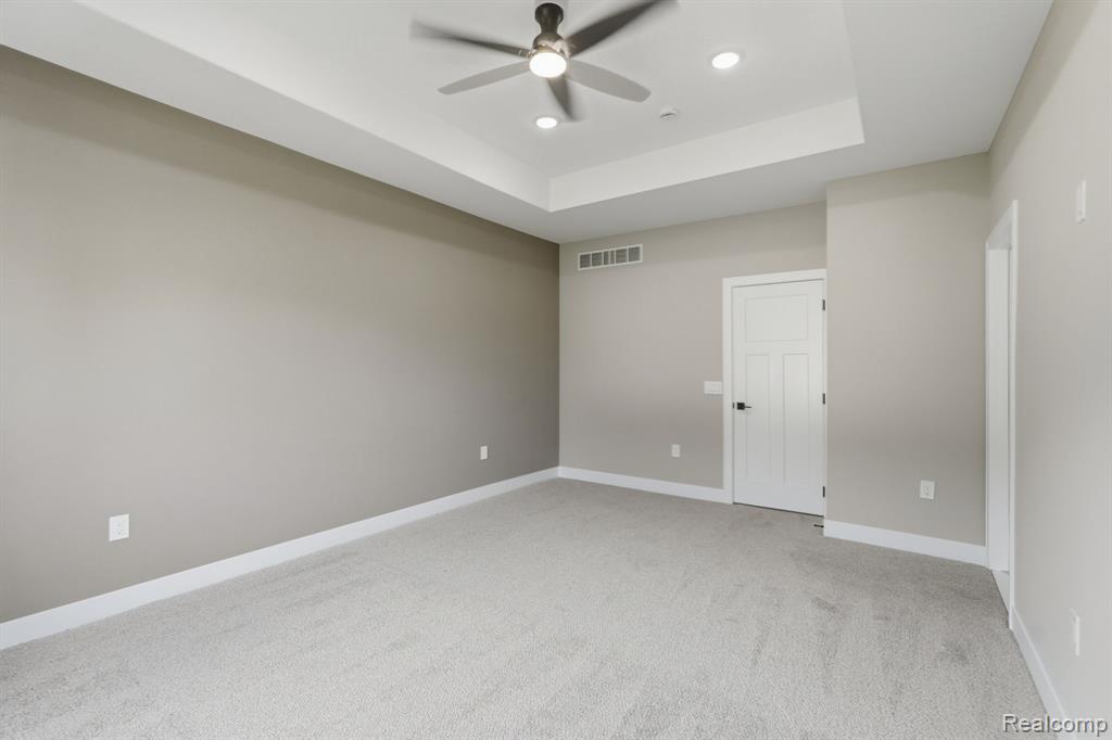 50976 Remar Farms Dr, Macomb, MI 48042 — Photo 13