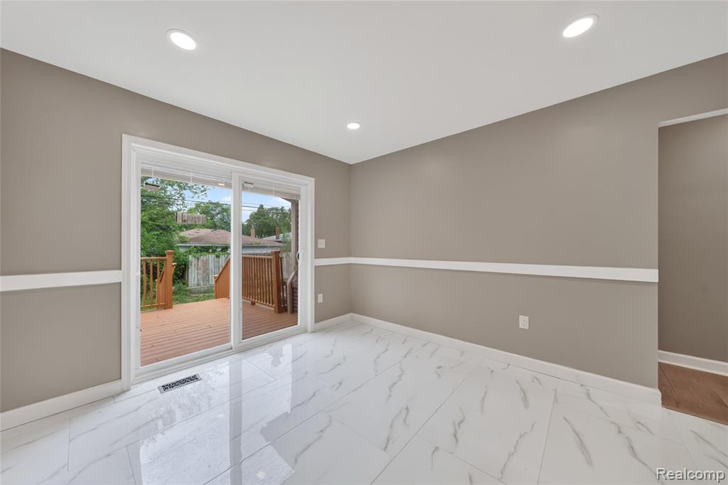 24784 Ashley Court, Redford, MI 48239 — Photo 21