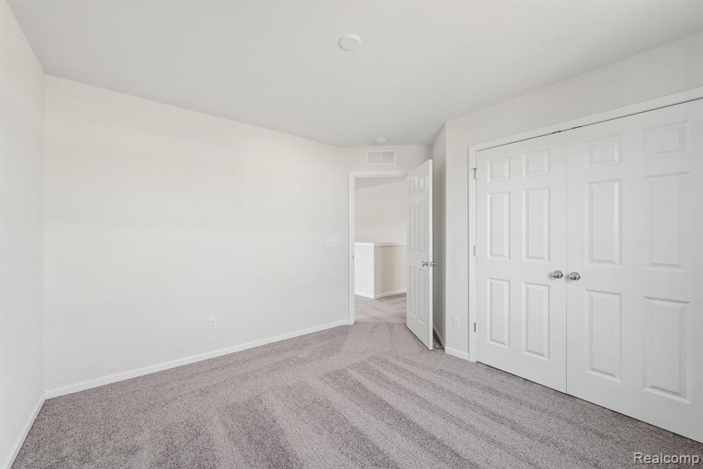 360 Hidden River W, Holly, MI 48442 — Photo 26