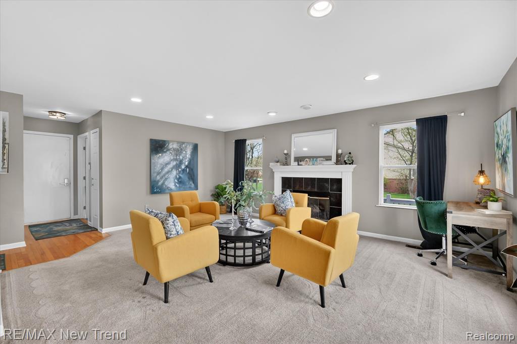 2032 Dover Drive, Wixom, MI 48393 — Photo 23