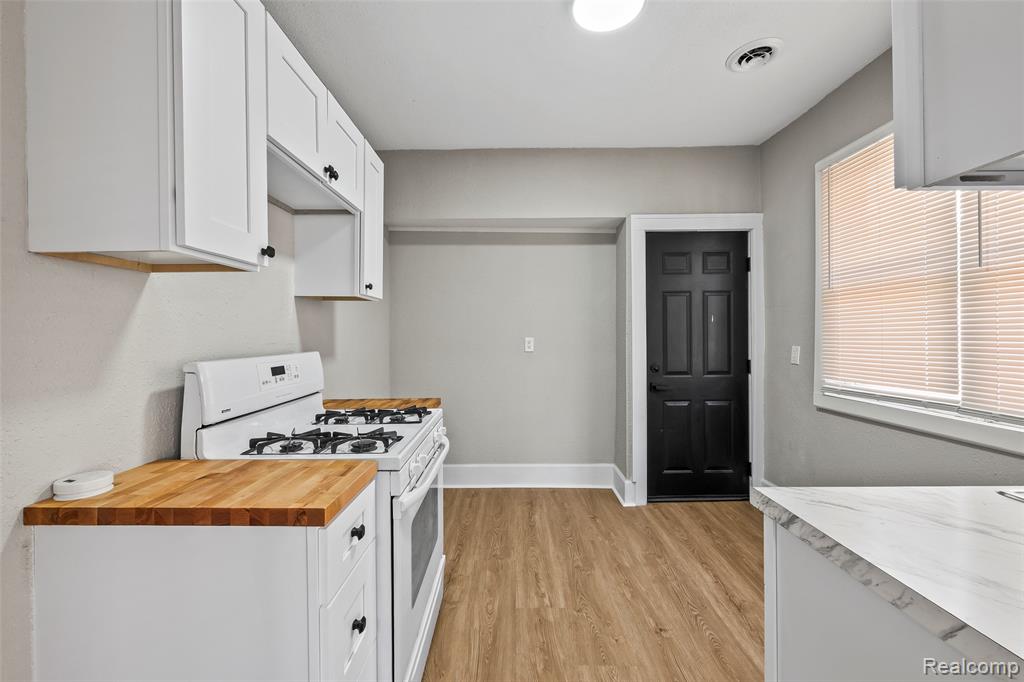 2254 Taylor Unit #2 Street, Detroit, MI 48206 — Photo 12