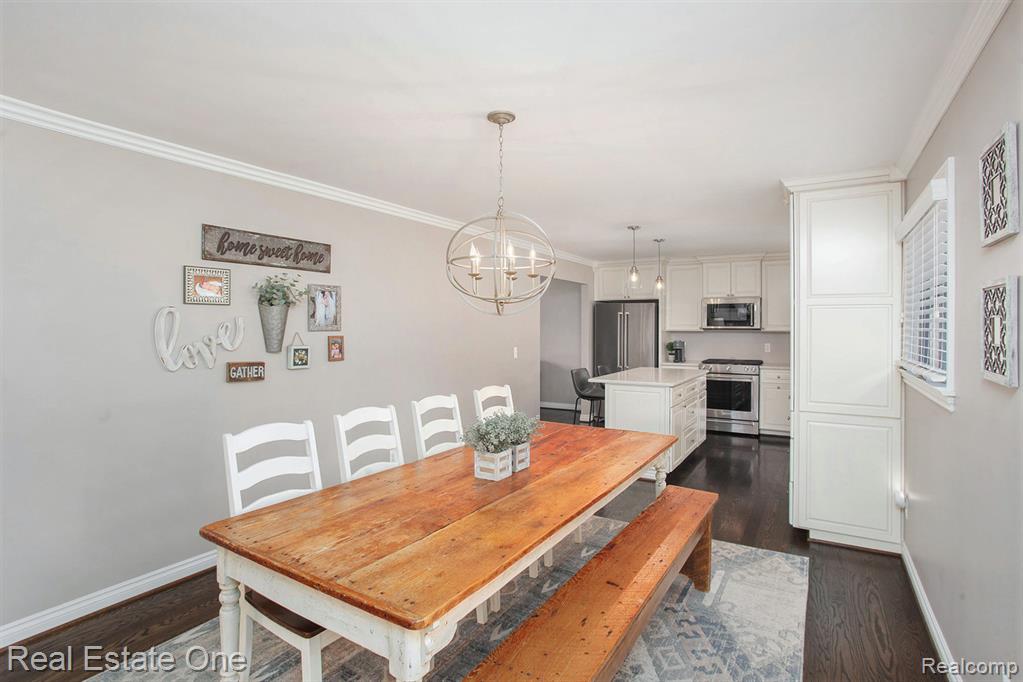 4238 Greensboro Drive, Troy, MI 48085 — Photo 7