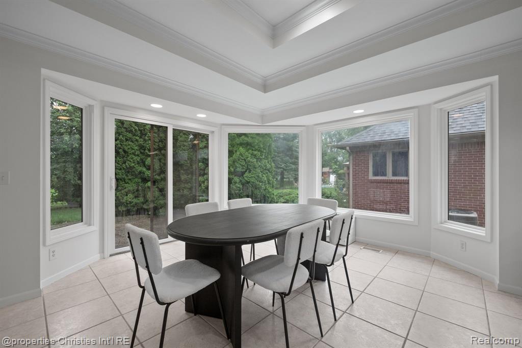 54582 CABRILLO Drive, Macomb, MI 48042 — Photo 8