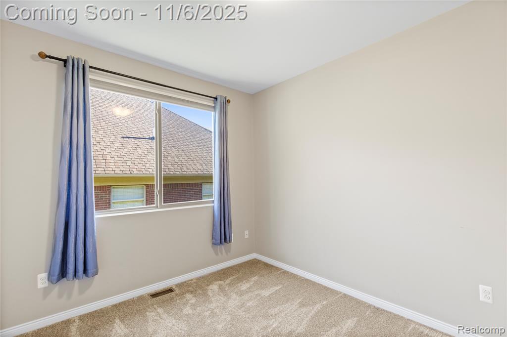 7458 Augusta Drive, 824, Washington, MI — Photo 22