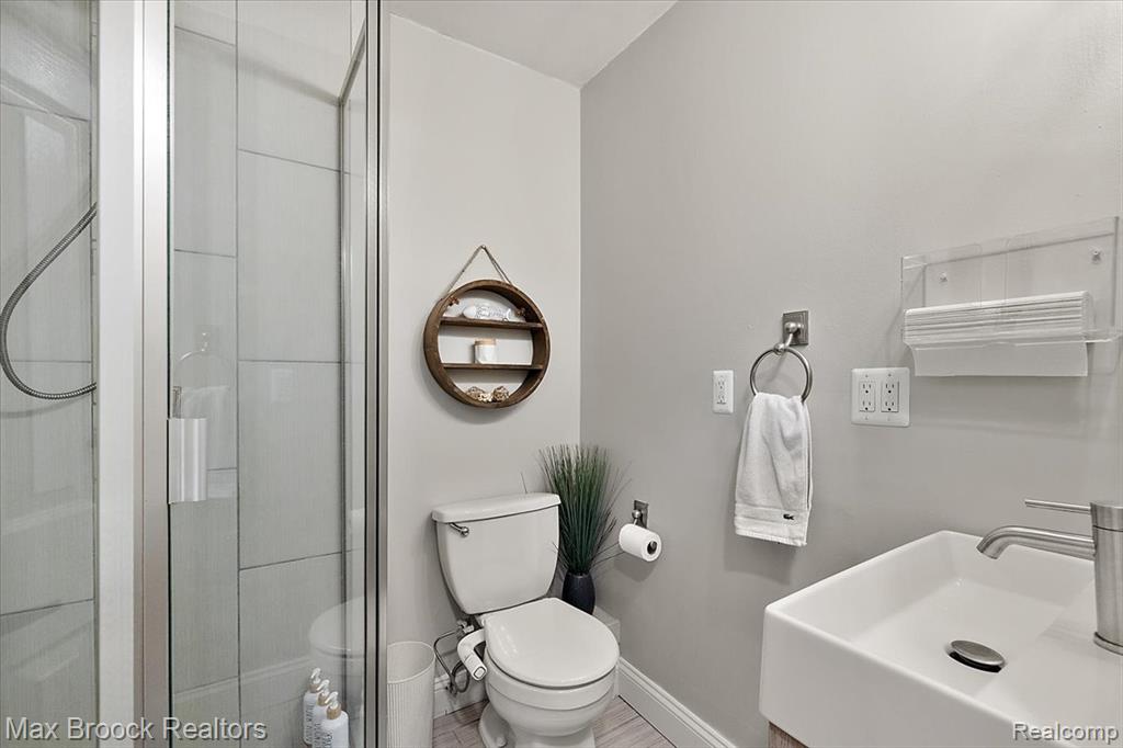 486 Charlevoix Street, Commerce Twp, MI 48382 — Photo 26