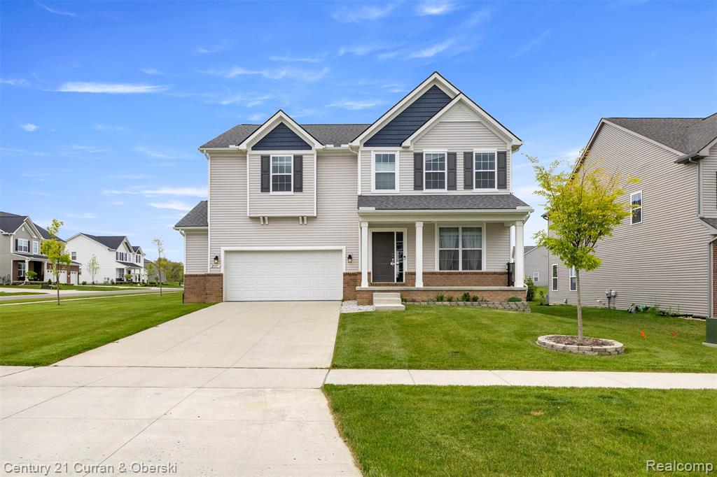 2717 Salt Springs Drive, Saline, MI 48176