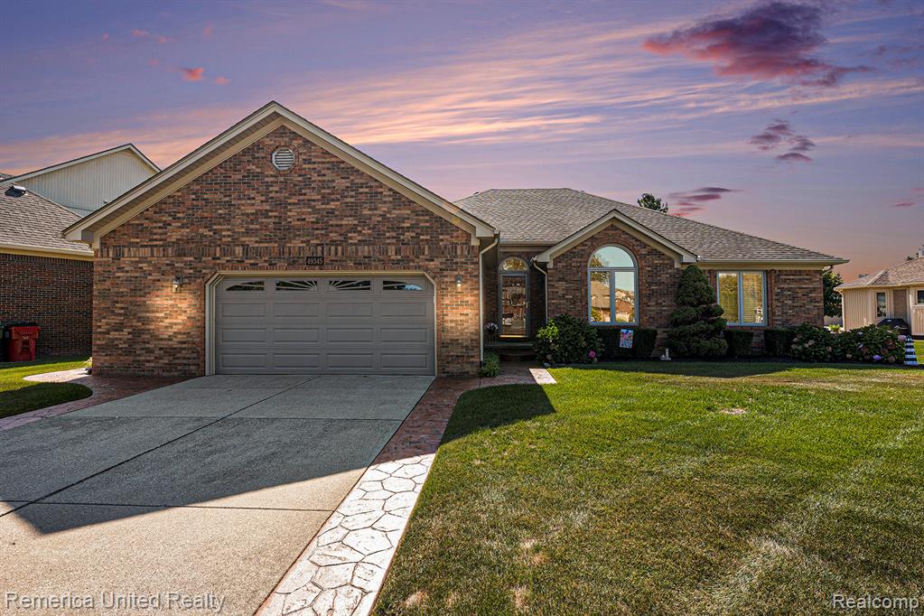 49345 Dunhill Drive, Macomb, MI 48044 — Photo 9