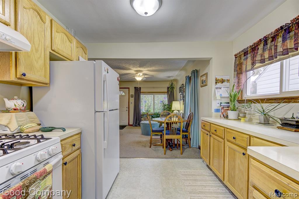 6789 Ziegler Street, Taylor, MI 48180 — Photo 11