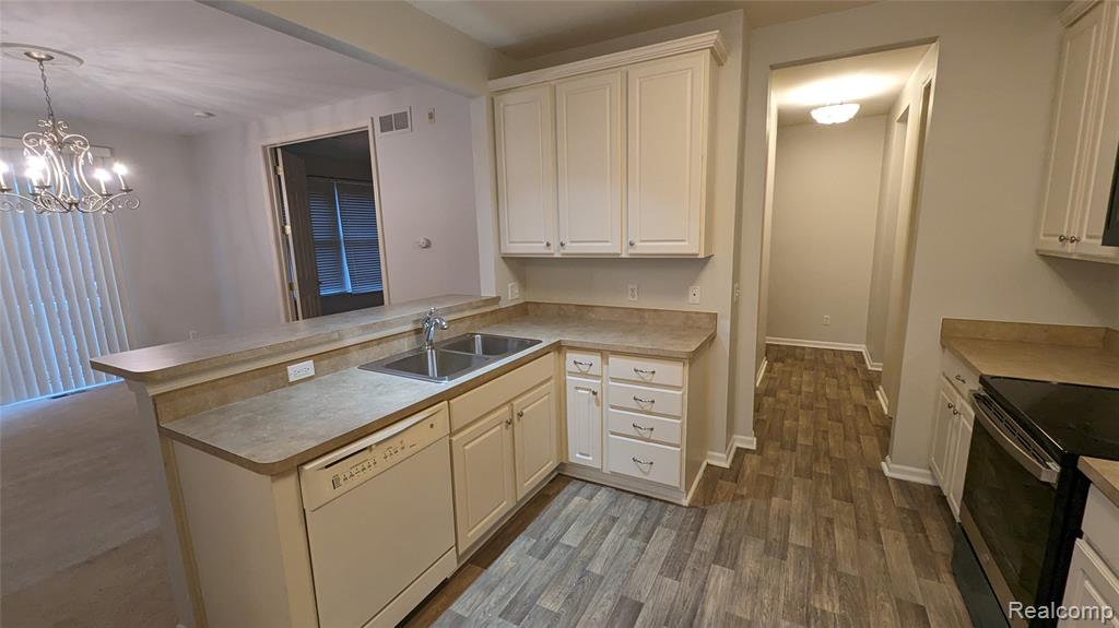 414 Filmore Street, Canton, MI 48188 — Photo 5