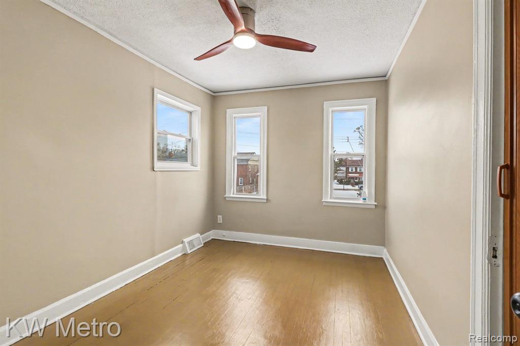 16230 Griggs Street, Detroit, MI 48221 — Photo 10