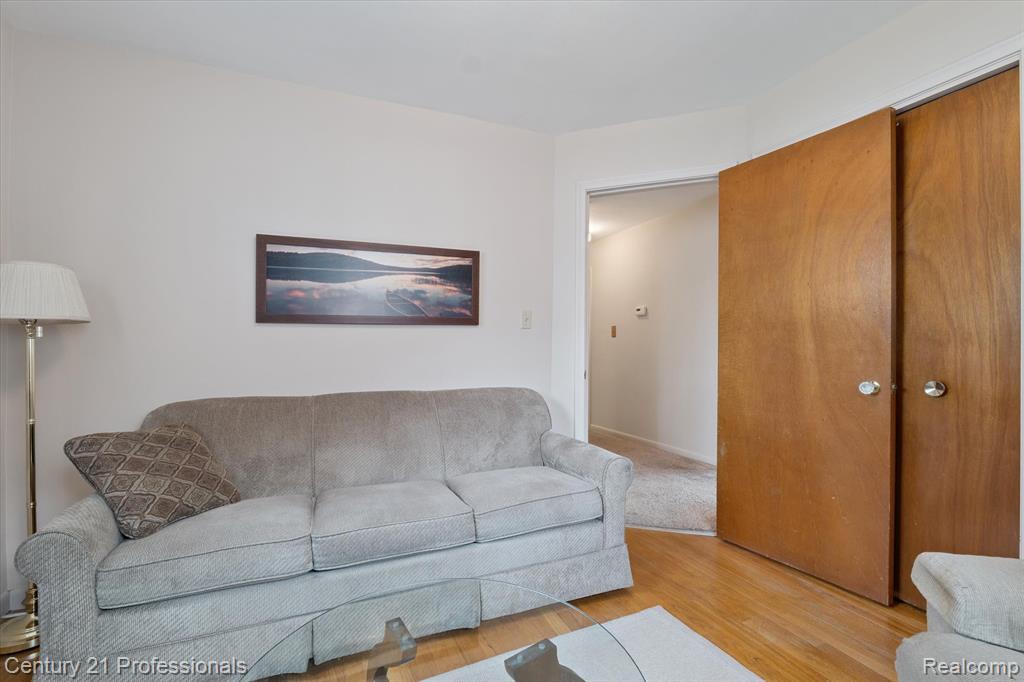 9022 Winston, Redford, MI 48239 — Photo 30