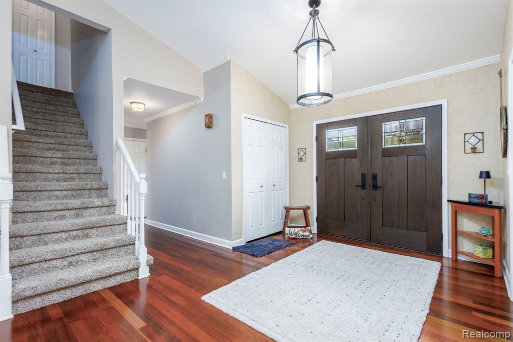6572 Forest Park Drive, Troy, MI 48098 — Photo 10