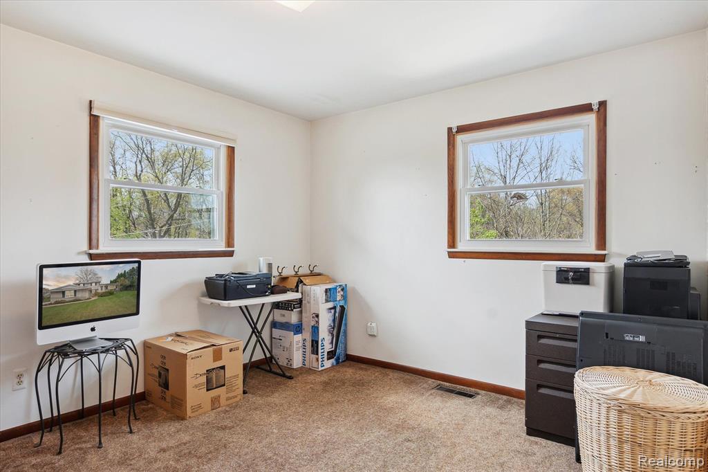 7915 LITTLE FARM Lane, West Bloomfield, MI — Photo 29