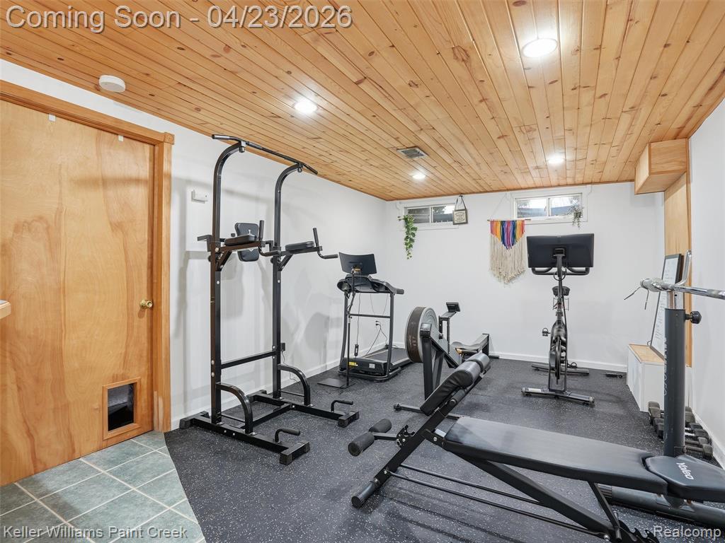 3154 Branch Court, Wixom, MI 48393 — Photo 23
