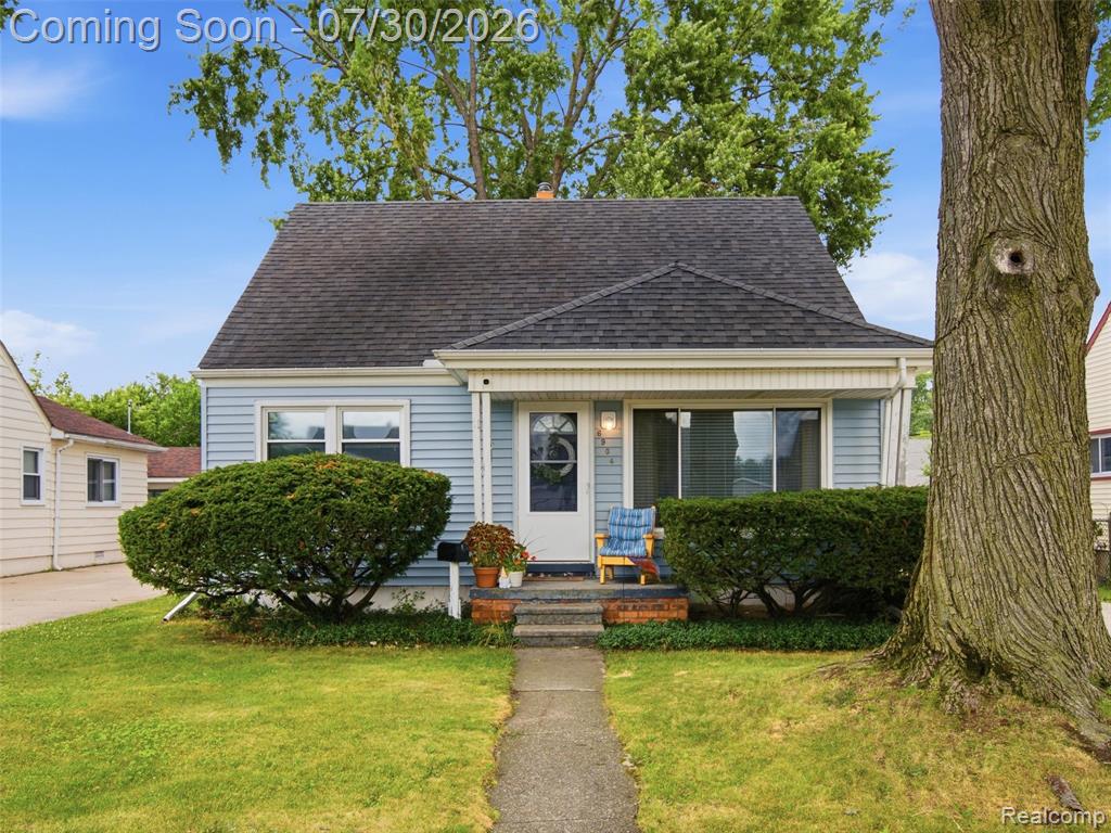 6904 Lathers Street, Garden City, MI